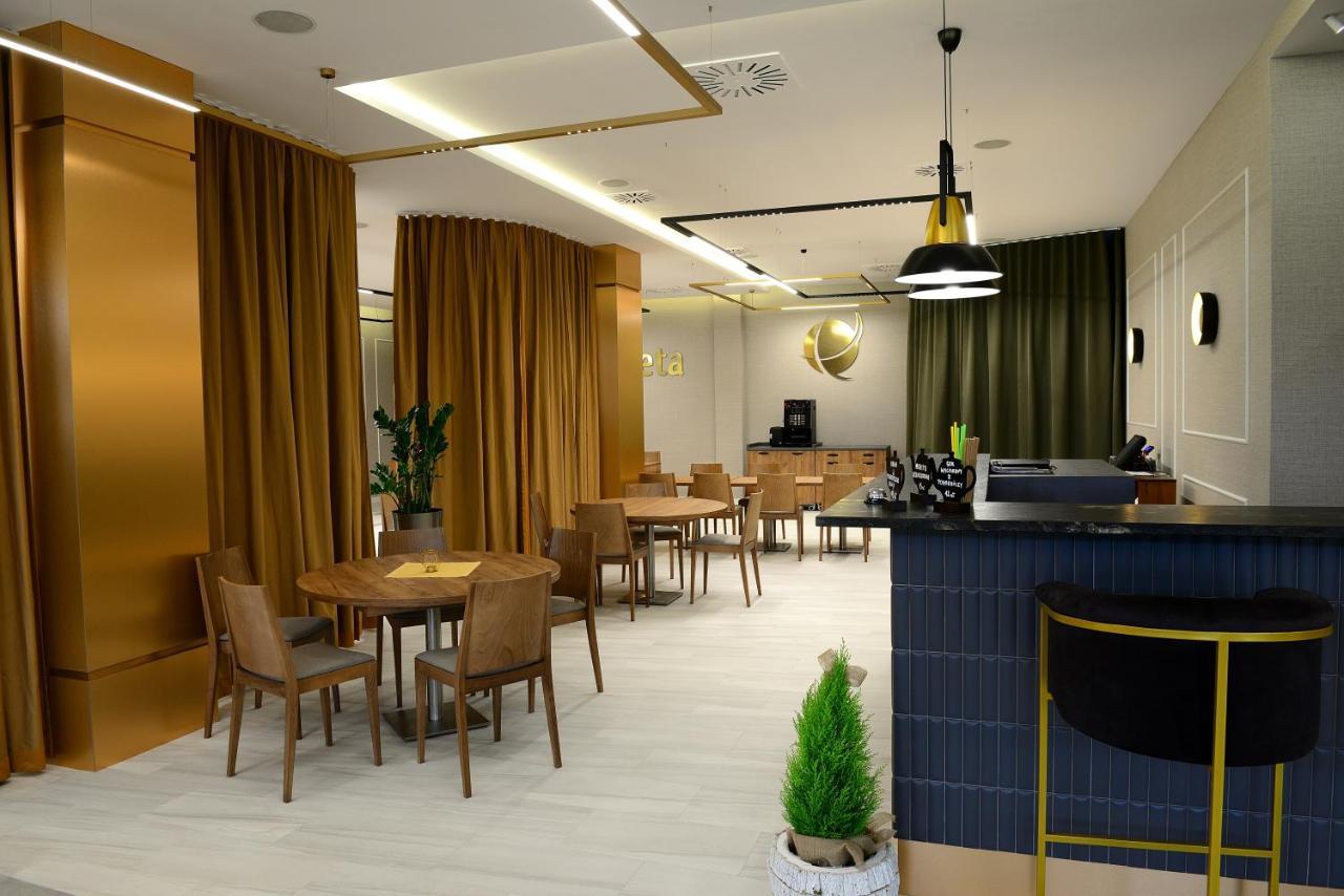 Quest Hotel - Dawniej Hotel Planeta Brzesko Εξωτερικό φωτογραφία