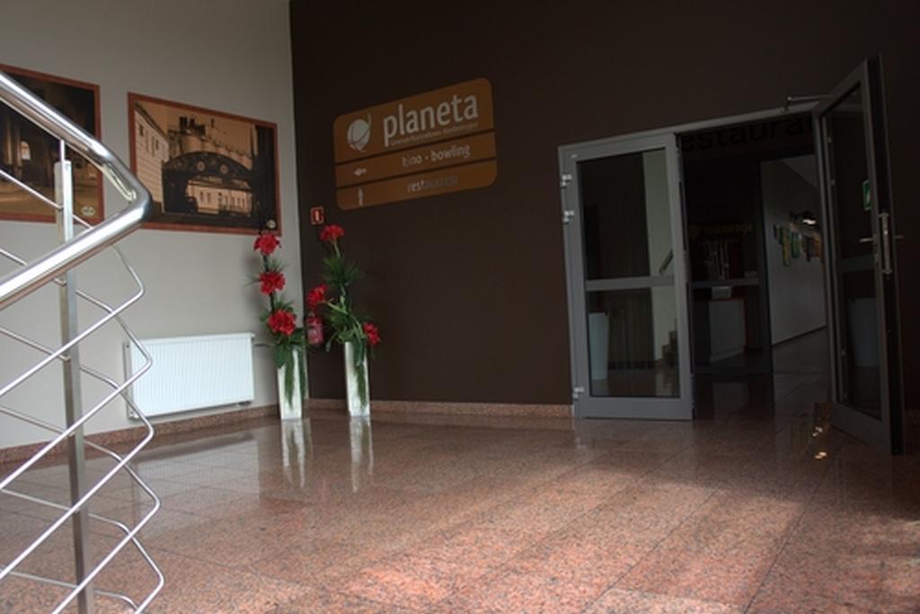 Quest Hotel - Dawniej Hotel Planeta Brzesko Εξωτερικό φωτογραφία
